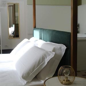 Queen Room Spa Bath